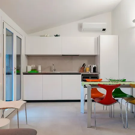 Apartment Casa Lugana 20 - Monolocale Con Piscina Fronte *